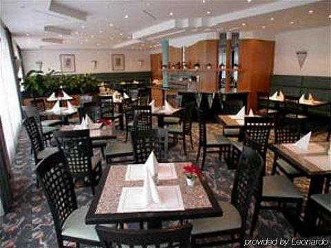 Hotel Plaza Duisburg Restaurant photo